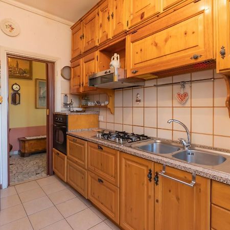 I Host Apartment - Ande 12 Milan Bagian luar foto