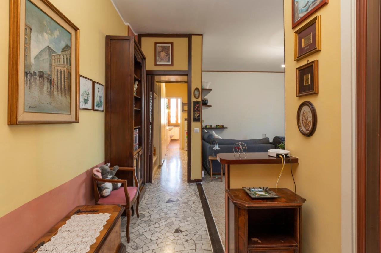I Host Apartment - Ande 12 Milan Bagian luar foto